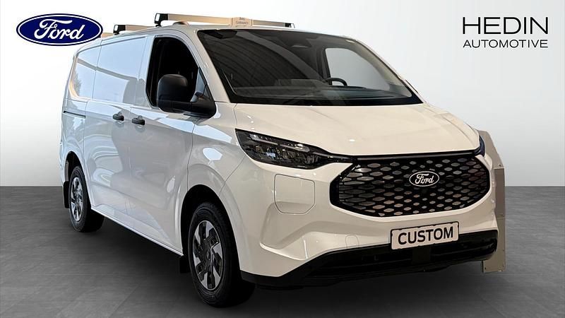 Vit Ny 2026 Ford E-Transit Van | 675 450 kr - Bild 1/4