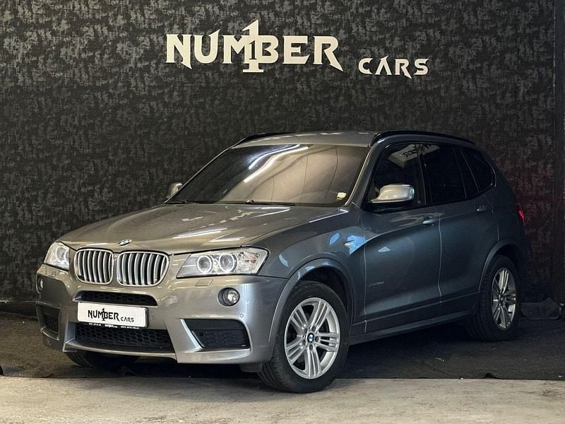Grå Begagnad 2013 BMW X3 M Sport SUV | 204 900 kr (Marknadspris) - Bild 1/4