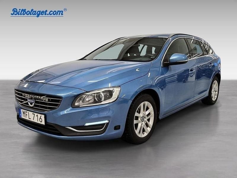 Blå Begagnad 2016 Volvo V60 Business Edition Kombi | 119 500 kr (Marknadspris) - Bild 1/4