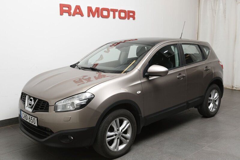 Ljusbrun Begagnad 2012 Nissan Qashqai SUV | 69 900 kr (Bra pris) - Bild 1/2