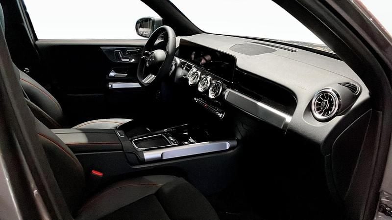 Ny Mercedes GLB220 AMG 2026 SUV