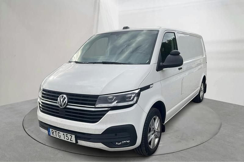 Vit Begagnad 2022 VW T6.1 Van | 239 000 kr (Superpris) - Bild 1/4
