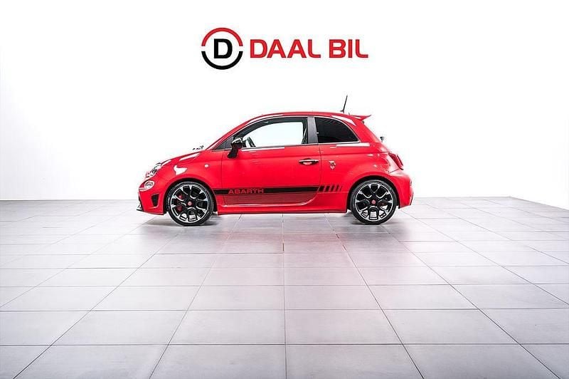 Begagnad Abarth 595 Competizione 180 HK (132 kW) 2017 Röd Halvkombi