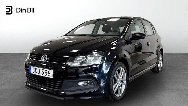 Svart Begagnad 2017 VW Polo R-line Halvkombi | 129 900 kr (Marknadspris) - Bild 1/4