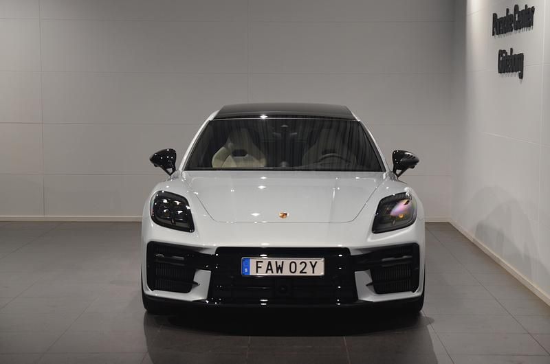 Ny Porsche Panamera 4 2026 Grå Sedan