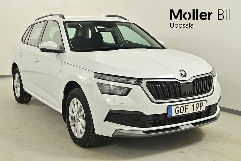 Grå (graphite grey metallic) Begagnad 2023 Skoda Kamiq Ambition SUV | 239 900 kr (Marknadspris) - Bild 1/4
