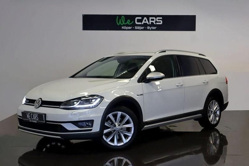 Vit Begagnad 2018 VW Golf Alltrack Kombi | 189 900 kr (Bra pris) - Bild 1/4