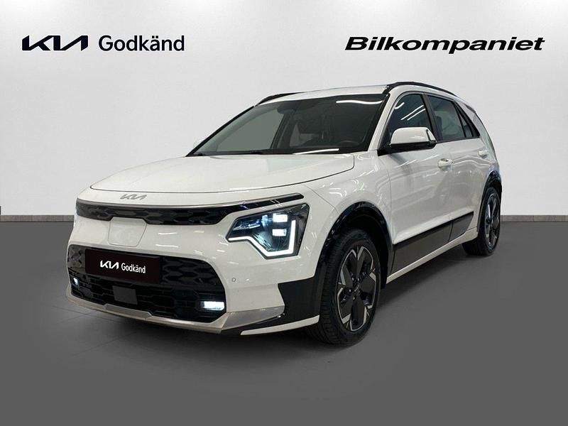 Vit Begagnad 2022 Kia e-Niro SUV | 309 900 kr (Dyr) - Bild 1/3