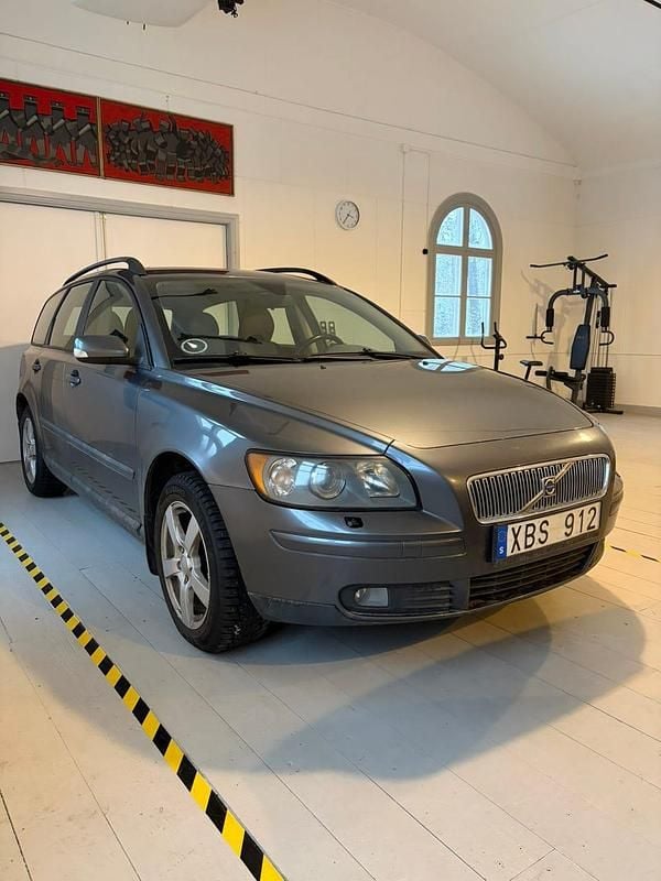 Begagnad 2006 Volvo V50 Kombi | 19 500 kr (Bra pris) - Bild 1/4