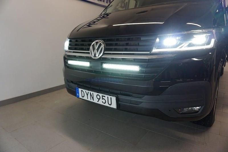 Begagnad VW T6.1 199 HK (146 kW) 2021 Deep black pärleffekt Van