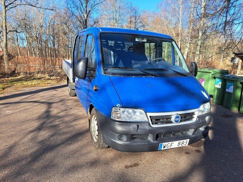 Blå Begagnad 2005 Fiat Ducato Van | 43 000 kr - Bild 1/4