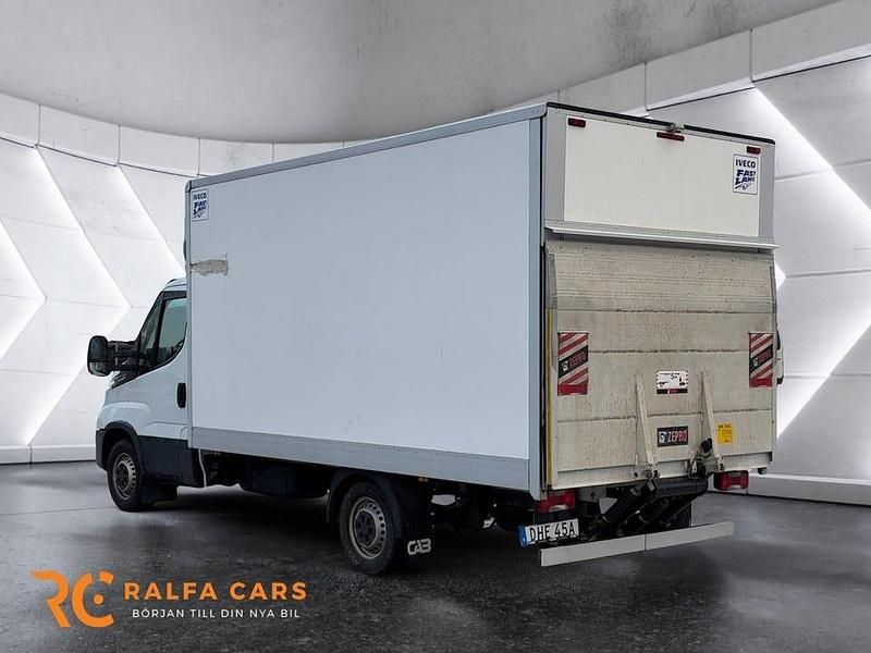Begagnad Iveco Daily 156 HK (114 kW) 2021 Vit Van