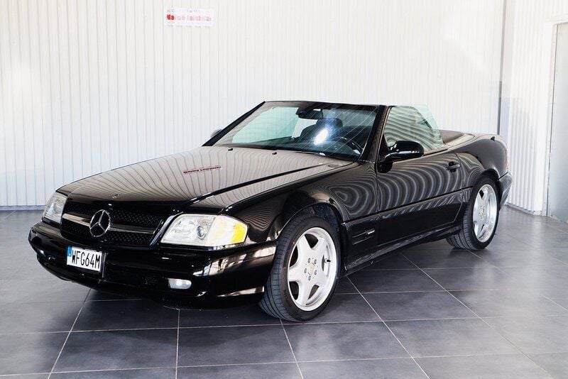 Svart Begagnad 1999 Mercedes SL500 Cab | 259 900 kr - Bild 1/4