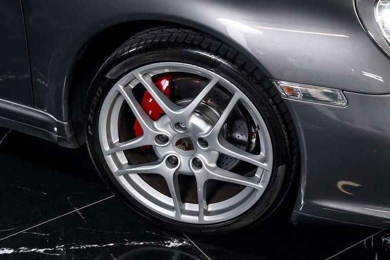 Begagnad Porsche 911 Carrera 4S Cabriolet 385 HK (283 kW) 2008 Grå Cab