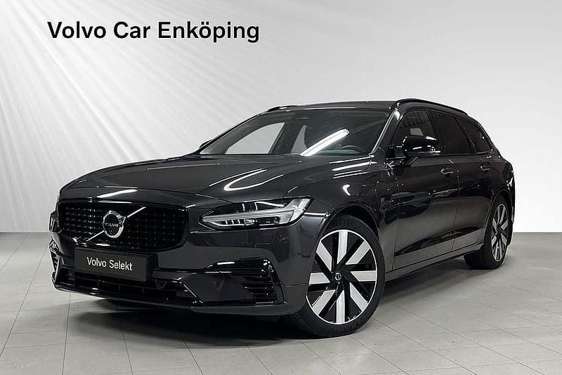 Grå Begagnad 2025 Volvo V90 Plus Kombi | 484 900 kr (Bra pris) - Bild 1/3