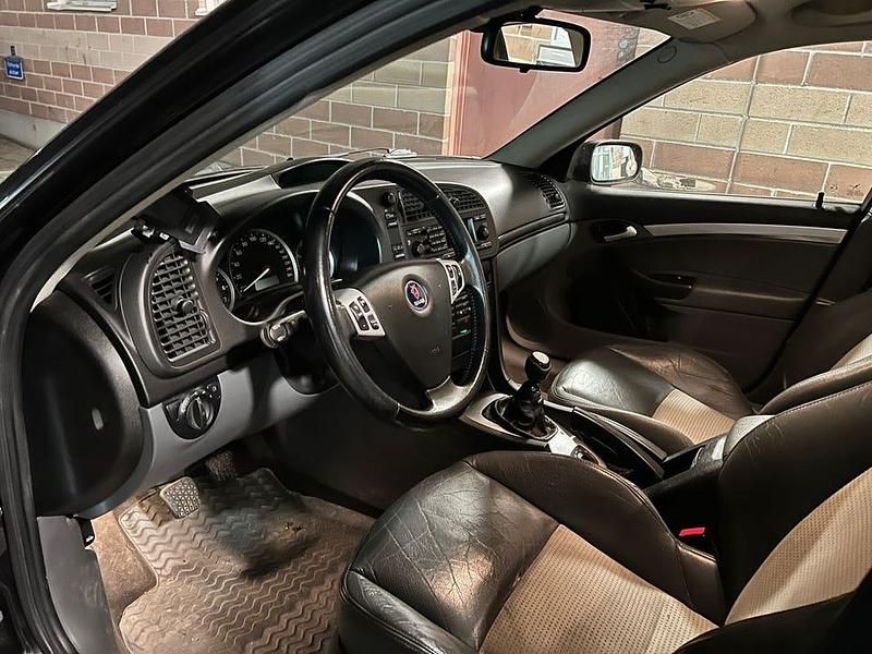 Begagnad Saab 9-3 175 HK (128 kW) 2004 Sedan