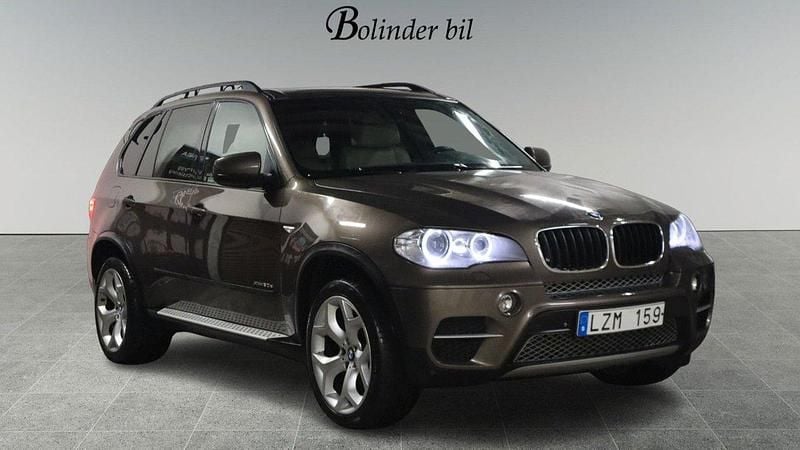 Brun Begagnad 2011 BMW X5 Sport Line SUV | 128 900 kr (Marknadspris) - Bild 1/4