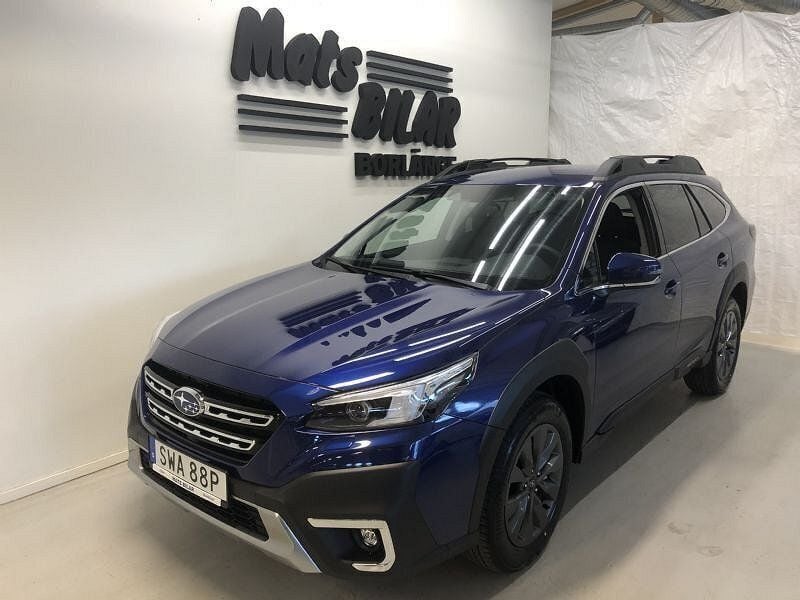 Blå (sapphire blue pearl) Ny 2024 Subaru Outback SUV | 471 800 kr - Bild 1/4