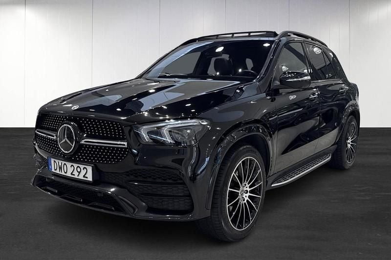 Svart (black) Begagnad 2023 Mercedes GLE350 AMG Line Premium Plus SUV | 599 900 kr (Bra pris) - Bild 1/4