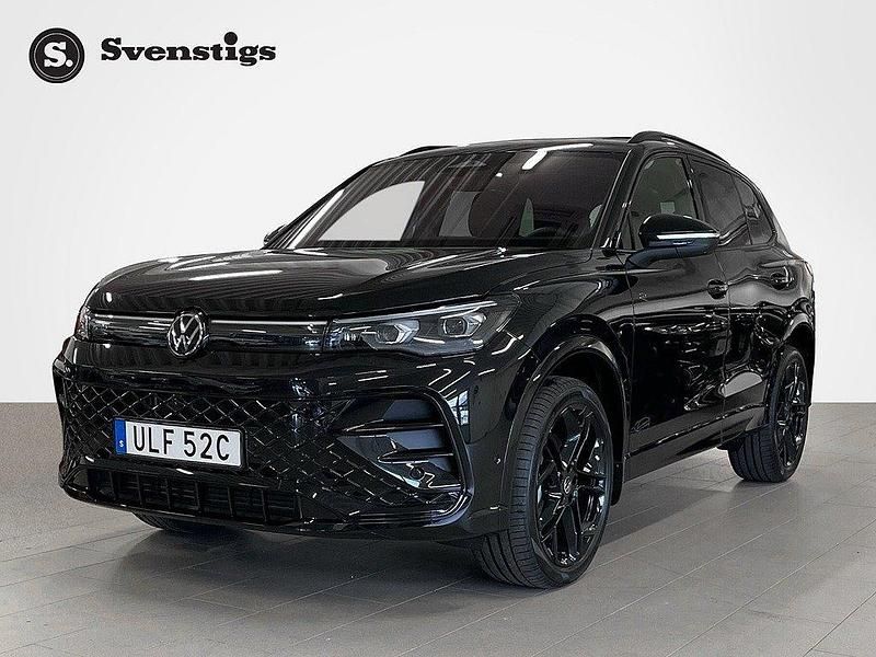 Svart Ny 2025 VW Tiguan Edition SUV | 599 900 kr (Dyr) - Bild 1/4