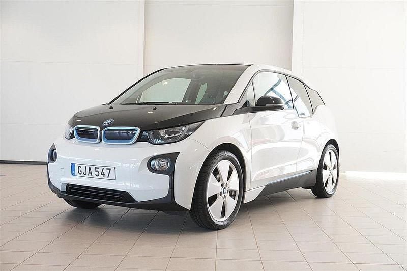 Vit Begagnad 2016 BMW i3 Comfort Edition Halvkombi | 129 800 kr (Lite dyr) - Bild 1/4