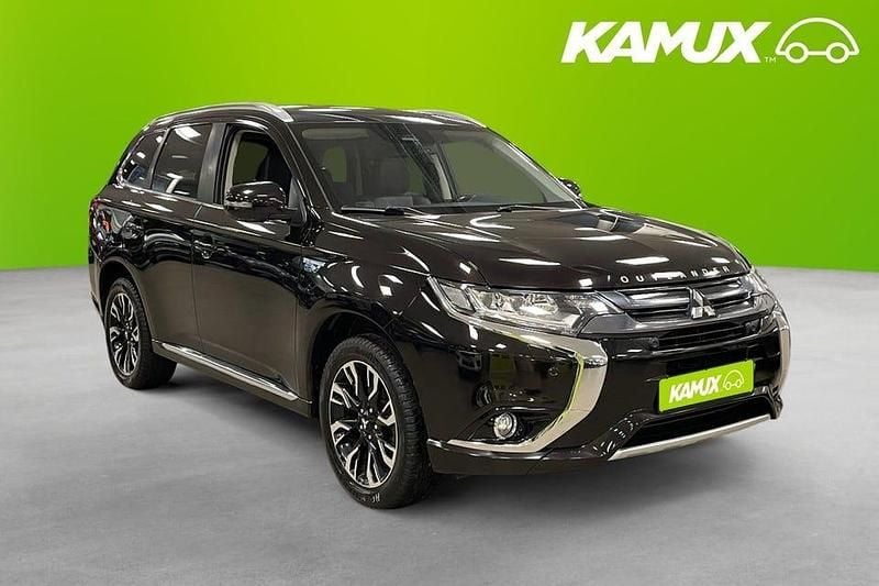 Svart Begagnad 2018 Mitsubishi Outlander Comfort Edition SUV | 169 900 kr (Bra pris) - Bild 1/3