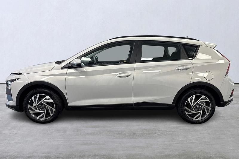 Begagnad Hyundai Bayon Essential 79 HK (58 kW) 2024 Grå SUV