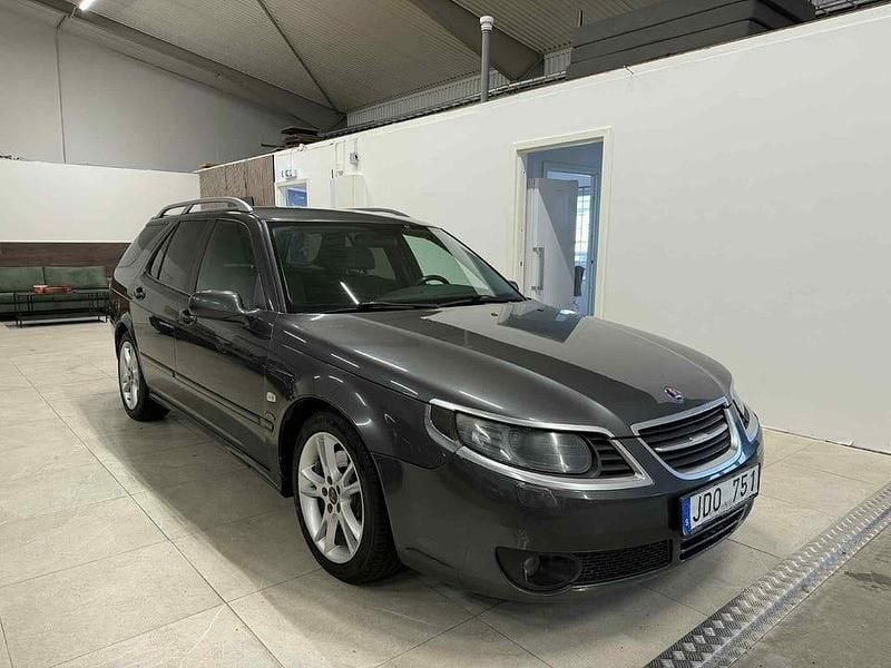 Grå Begagnad 2009 Saab 9-5 Griffin Kombi | 49 500 kr (Lite dyr) - Bild 1/4