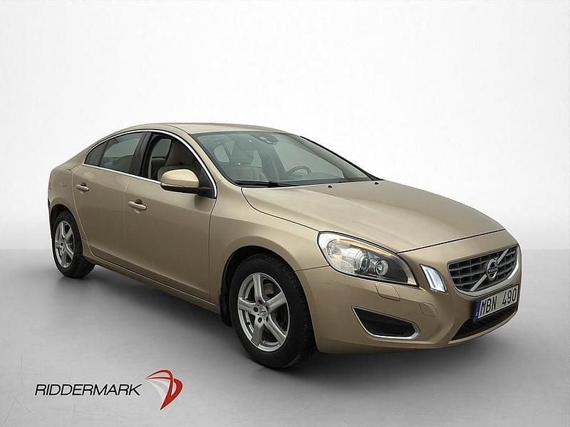 Begagnad Volvo S60 Summum 163 HK (119 kW) 2011 Lbrun Sedan