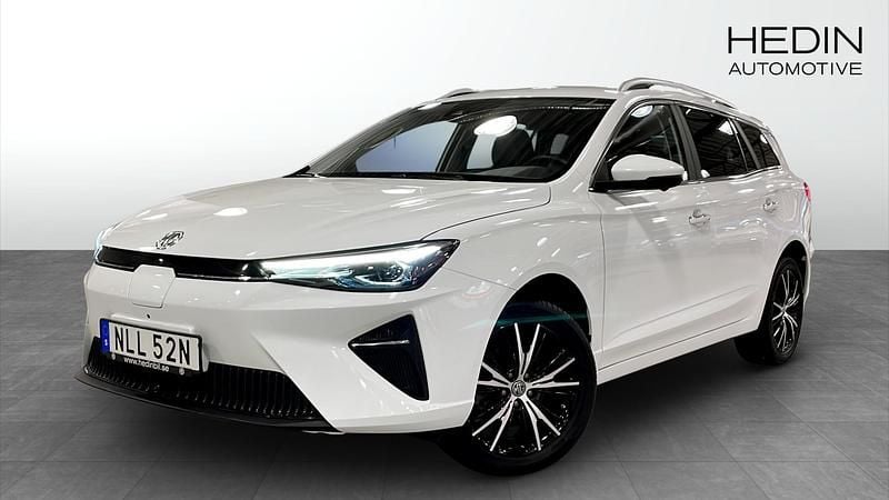 Vit (white) Begagnad 2022 MG MG5 EV Luxury Kombi | 224 900 kr (Lite dyr) - Bild 1/4