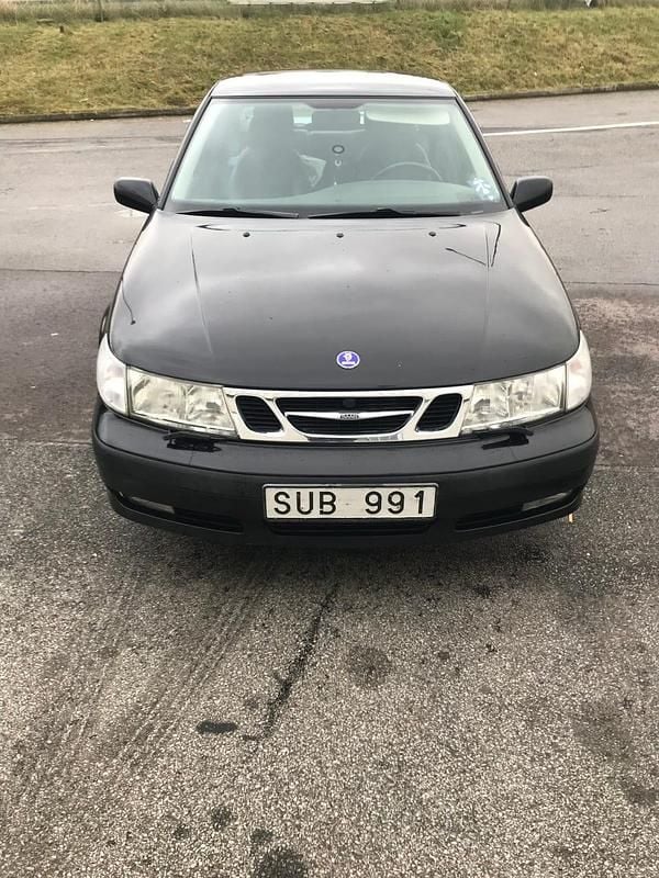 Begagnad 2000 Saab 9-5 Aero Sedan | 13 500 kr (Bra pris) - Bild 1/4