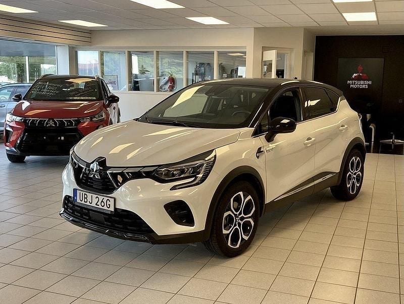 Vit Begagnad 2023 Mitsubishi ASX Instyle SUV | 309 000 kr (Marknadspris) - Bild 1/4