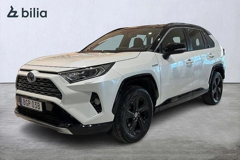 Begagnad Toyota RAV4 Hybrid Style 224 HK (164 kW) 2020 Vit SUV