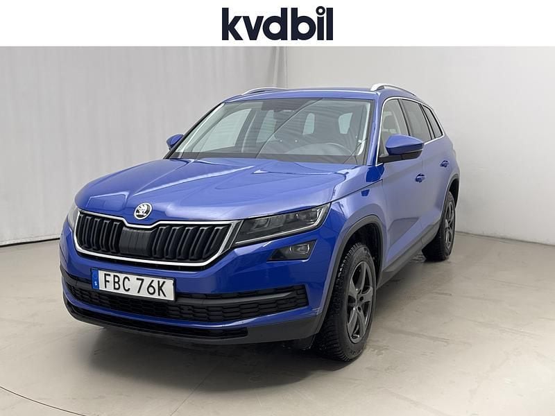 Blå Begagnad 2021 Skoda Kodiaq Business Line SUV | 259 000 kr (Marknadspris) - Bild 1/3