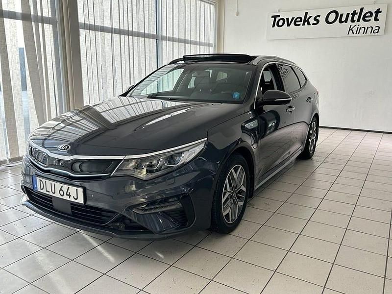 Grå Begagnad 2020 Kia Optima Advance Kombi | 179 900 kr (Marknadspris) - Bild 1/4