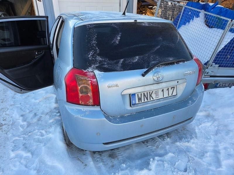 Begagnad 2005 Toyota Corolla | 35 000 kr (Bra pris) - Bild 1/4
