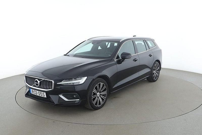 Svart Begagnad 2019 Volvo V60 Inscription Kombi | 299 000 kr (Marknadspris) - Bild 1/4