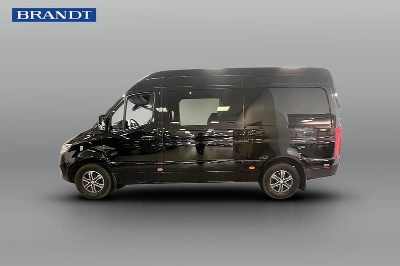 Svart Begagnad 2024 Mercedes Sprinter Van | 699 000 kr - Bild 1/4