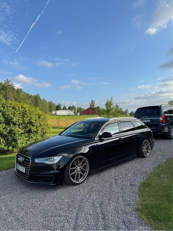 Svart Begagnad 2015 Audi A6 Kombi | 147 000 kr (Dyr) - Bild 1/4