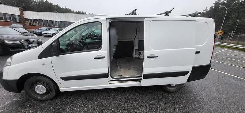 Begagnad Toyota Proace 128 HK (94 kW) 2014 Vit Minibuss
