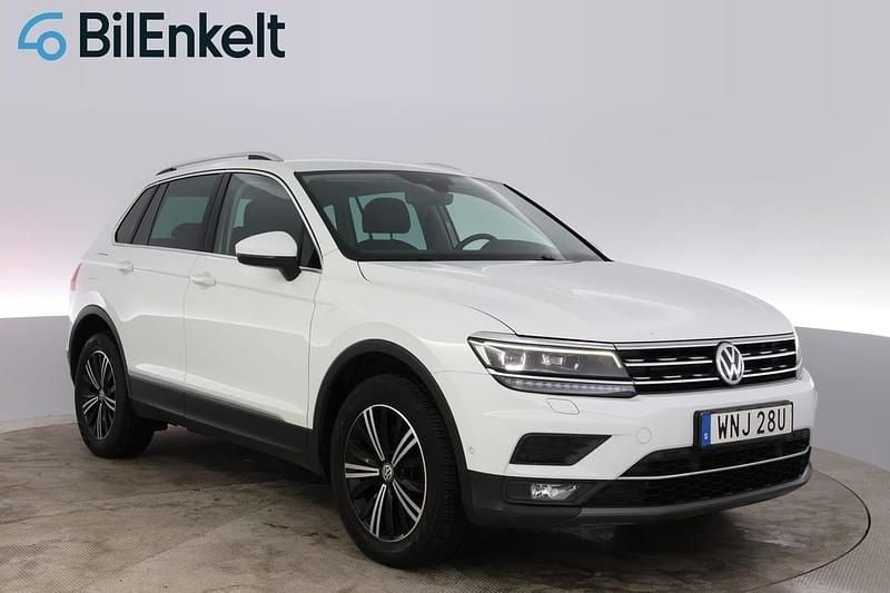Vit Begagnad 2019 VW Tiguan SUV | 268 900 kr (Bra pris) - Bild 1/4