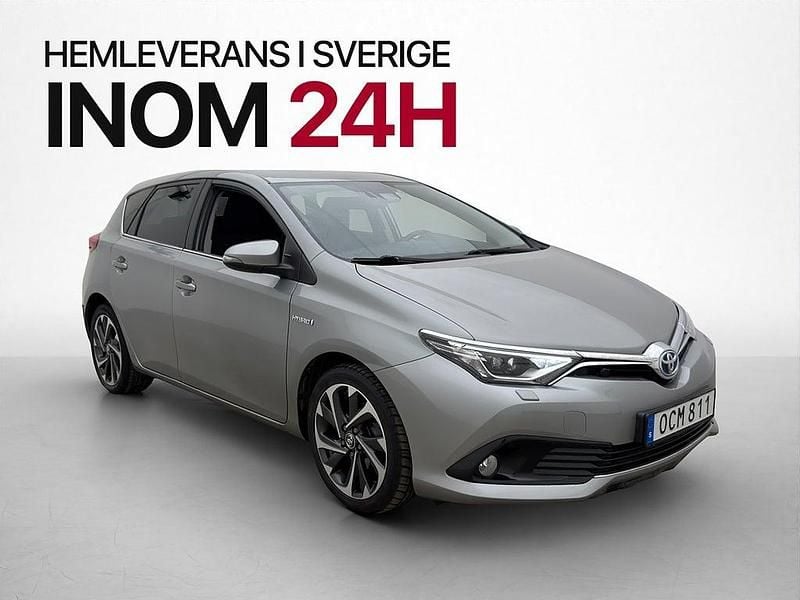 Begagnad Toyota Auris 2016 Grå