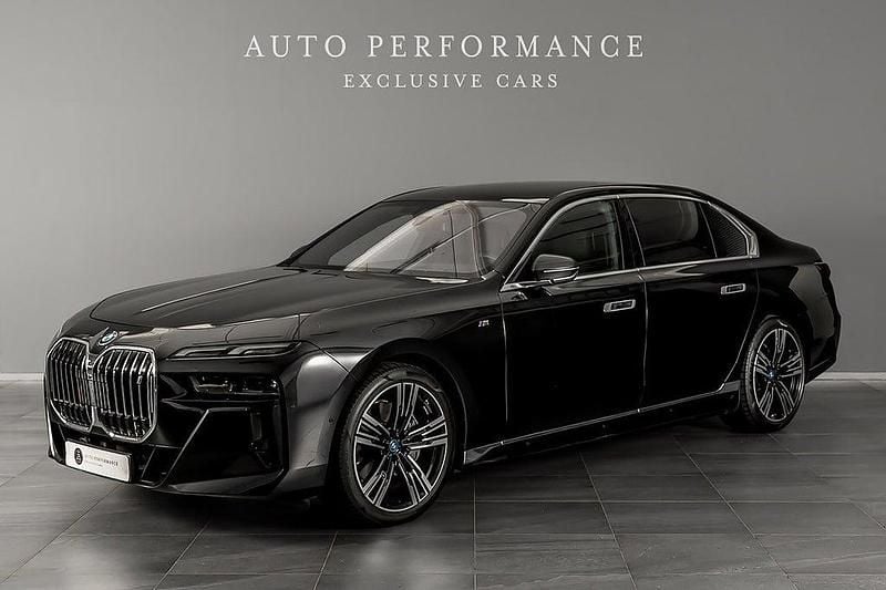 Begagnad BMW i7 M Sport 400 kW (544 HK) 2023 Sedan