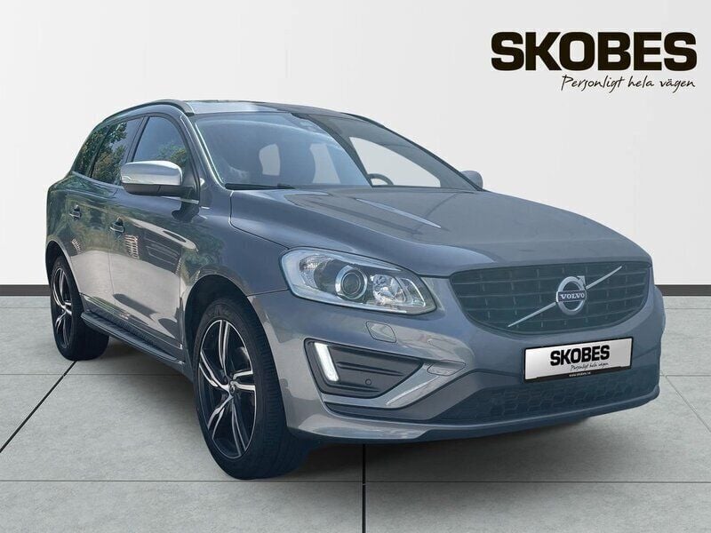 Grå Begagnad 2016 Volvo XC60 Business Edition SUV | 209 000 kr (Lite dyr) - Bild 1/3