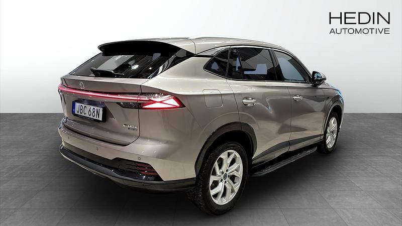 Begagnad MG HS Luxury 307 HK (225 kW) 2024 Grå SUV