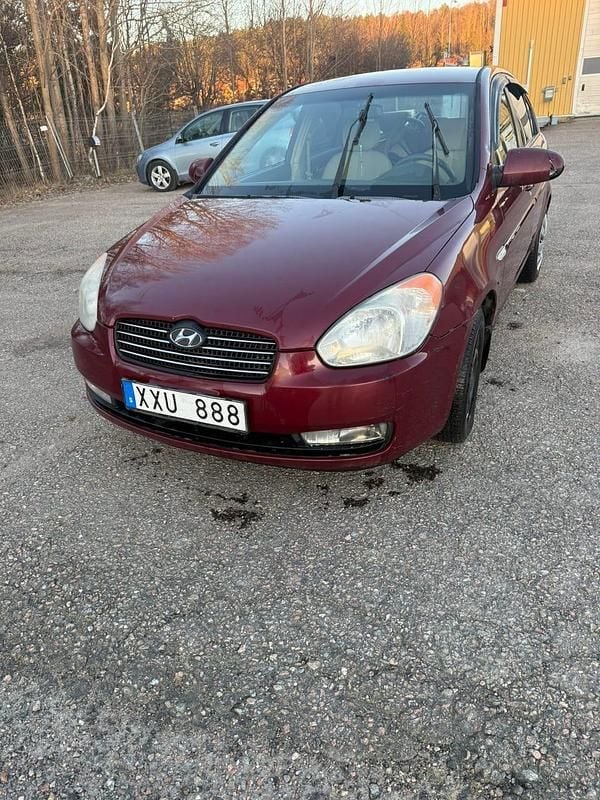 Begagnad Hyundai Accent 112 HK (82 kW) 2006 Sedan