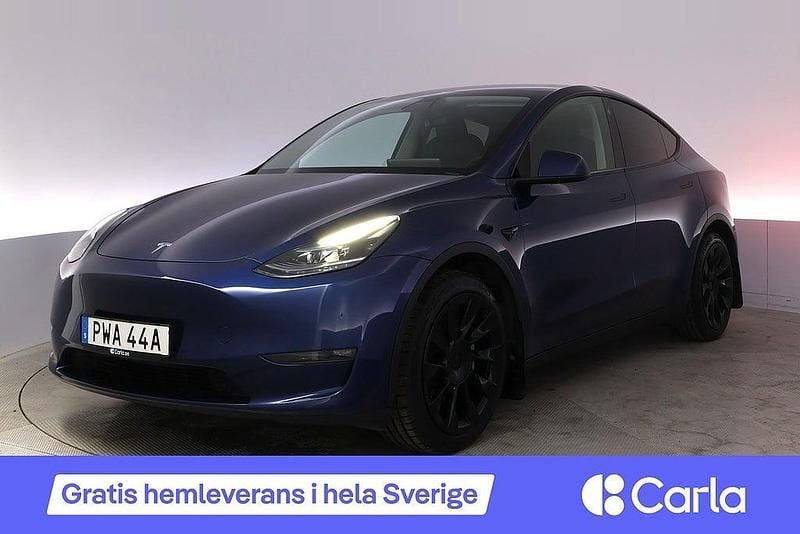 Blå Begagnad 2023 Tesla Model Y Long Range AWD SUV | 396 990 kr (Marknadspris) - Bild 1/4