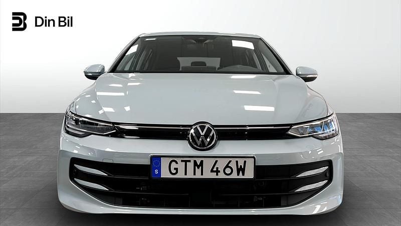 Begagnad VW Golf VIII 150 HK (110 kW) 2024 Ljusblå Kombi