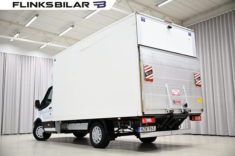 Begagnad Ford Transit 170 HK (125 kW) 2017 Vit Pickup