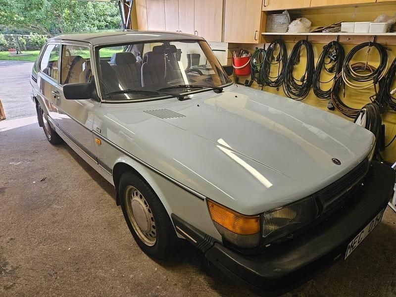 Begagnad 1986 Saab 900 Halvkombi | 15 000 kr - Bild 1/4